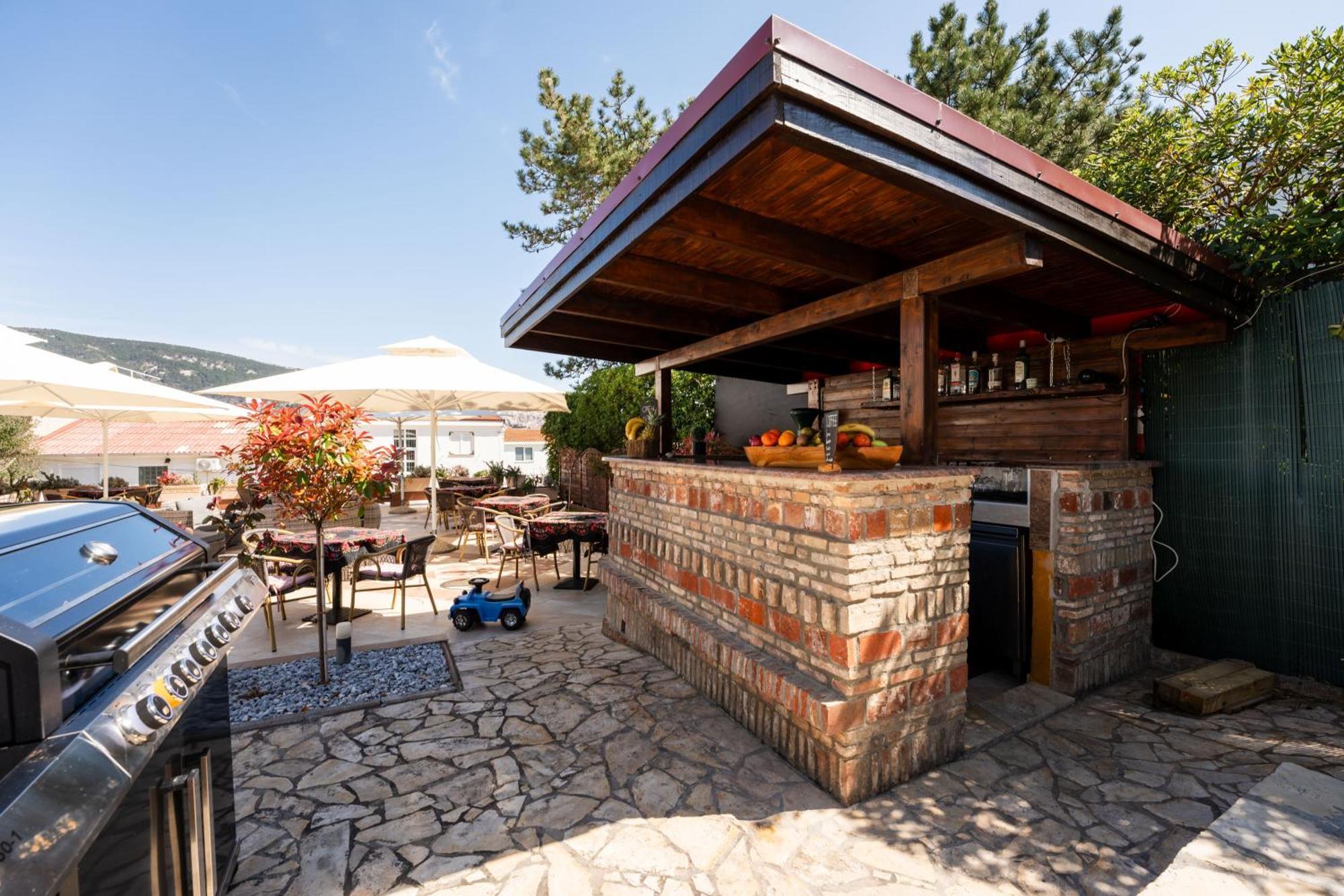 Bed & Breakfast Villa Terezija Baska  Bagian luar foto